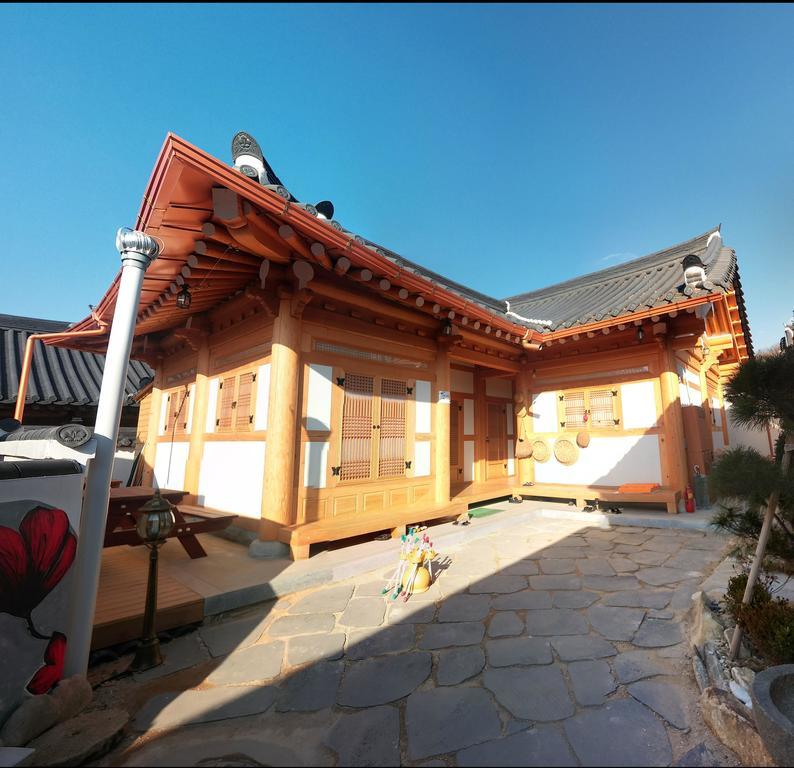ג'אונג'ו Hanok Guesthouse Jangsoo מראה חיצוני תמונה