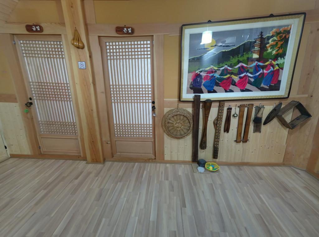 ג'אונג'ו Hanok Guesthouse Jangsoo מראה חיצוני תמונה