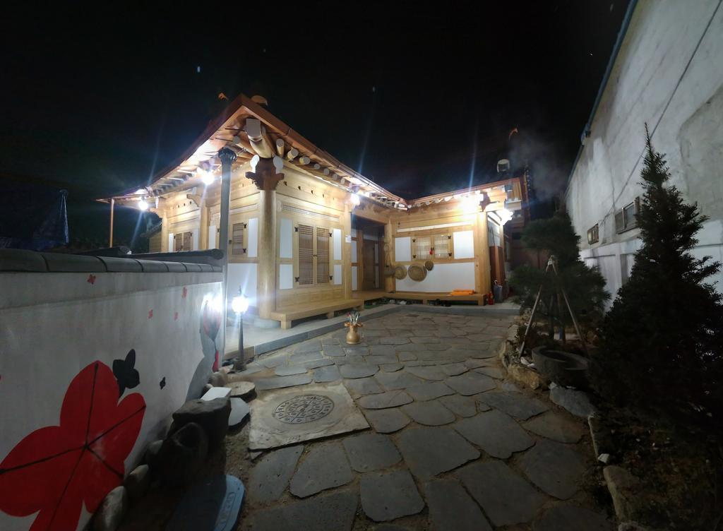 ג'אונג'ו Hanok Guesthouse Jangsoo מראה חיצוני תמונה